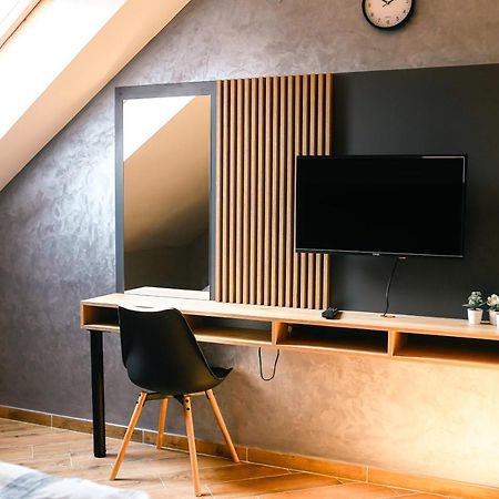 Manoir Apartments City Center Νόβι Σαντ Εξωτερικό φωτογραφία