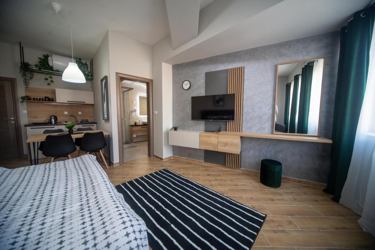 Manoir Apartments City Center Νόβι Σαντ Εξωτερικό φωτογραφία
