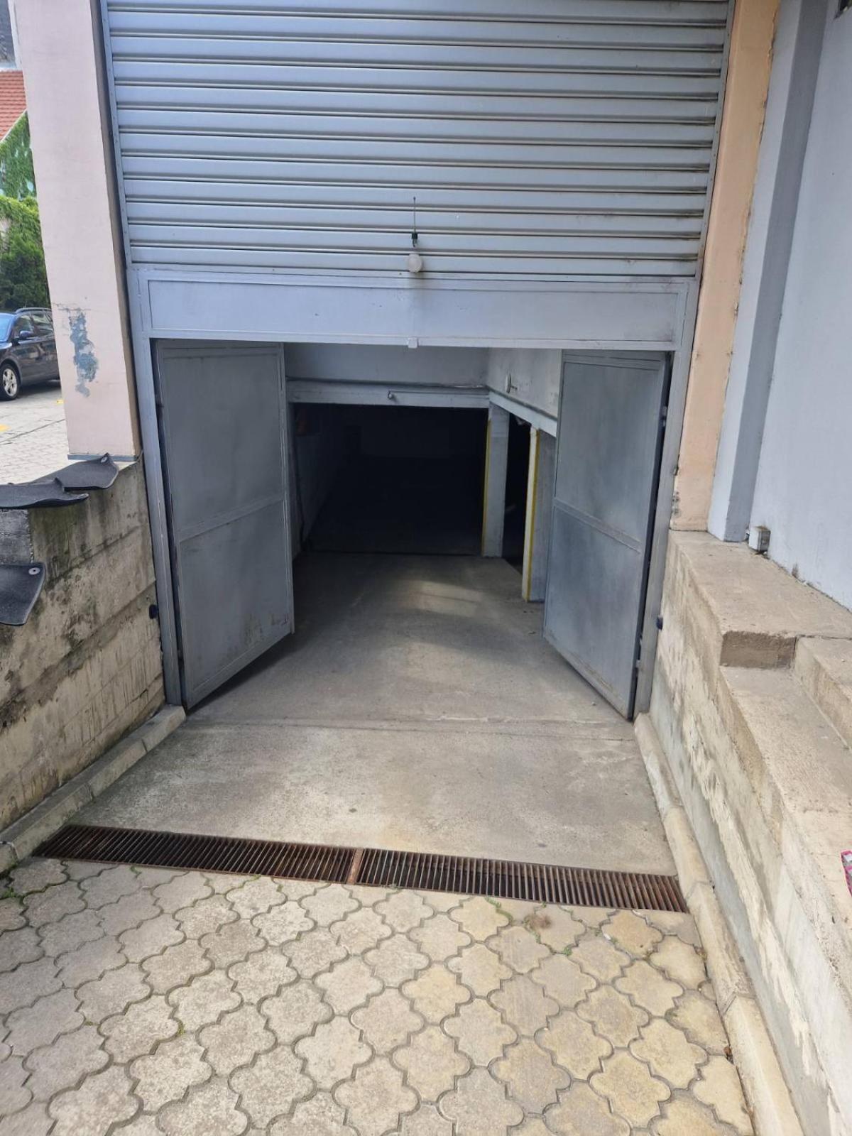 Manoir Apartments City Center Νόβι Σαντ Εξωτερικό φωτογραφία